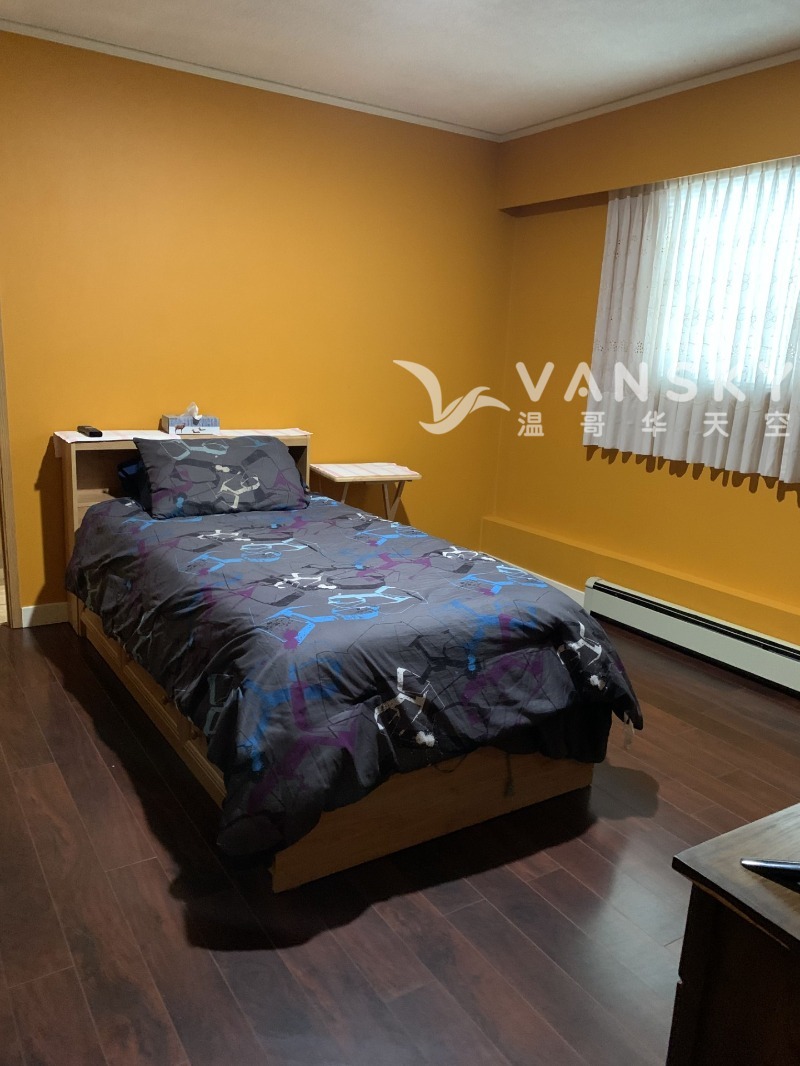 230904024010_thumbnail_downstair_bedroom_1 - Copy.jpg